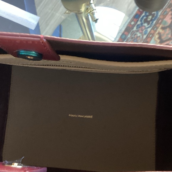 Elegant Burgundy Hobo Bag 
Leather - Picture 9 of 10